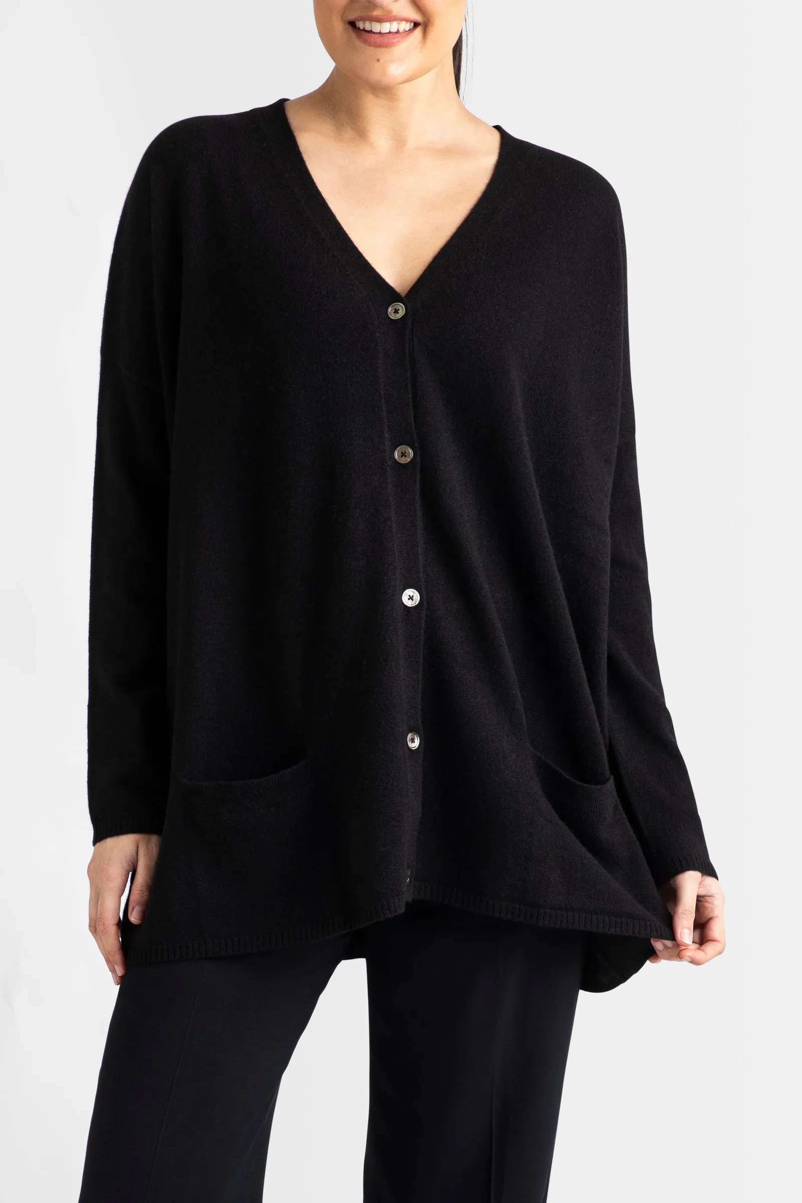 Cashmere 'Cosy Cardi' in Black