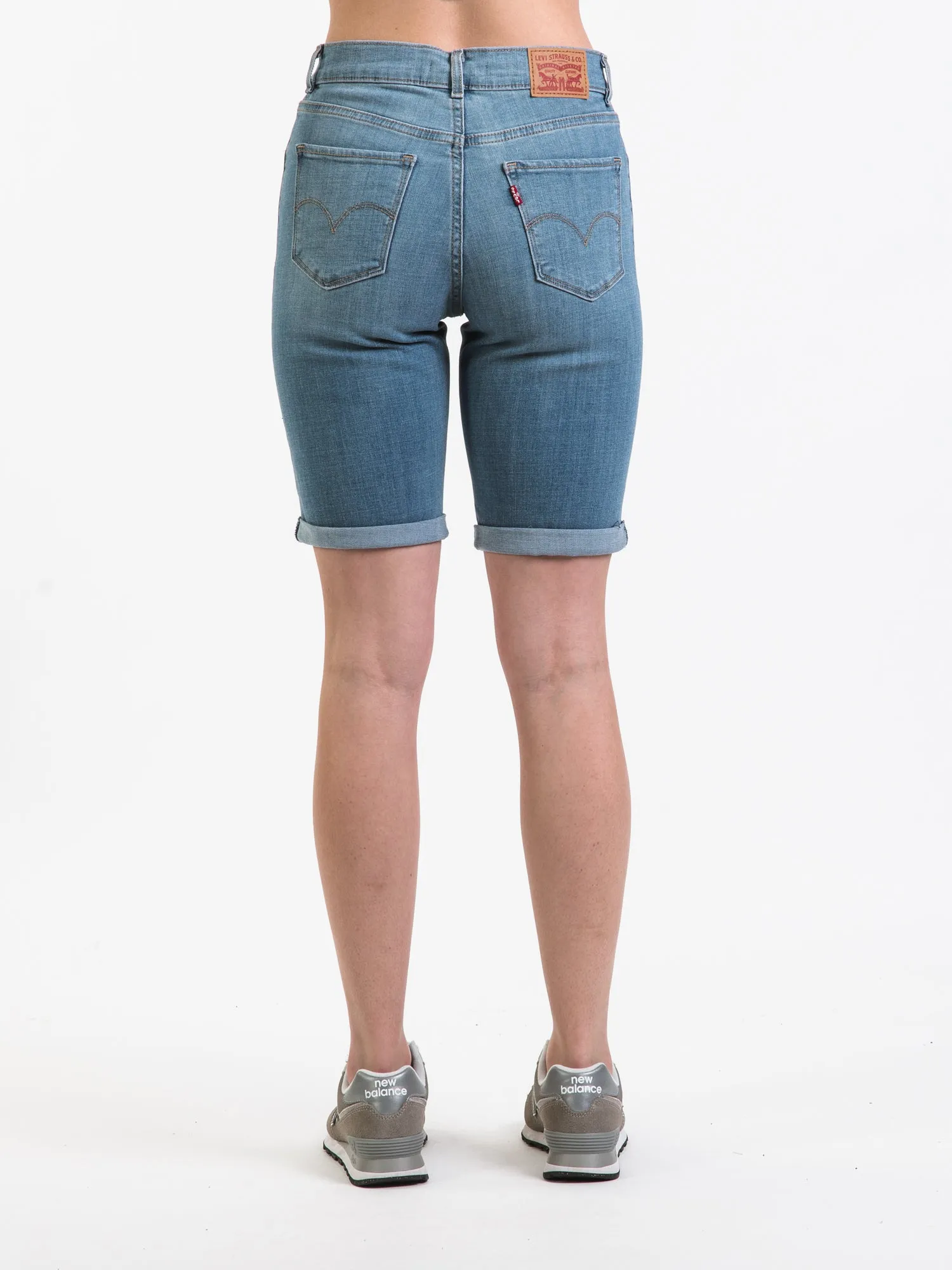 LEVIS CLASSIC BERMUDA SHORTS - CLEARANCE